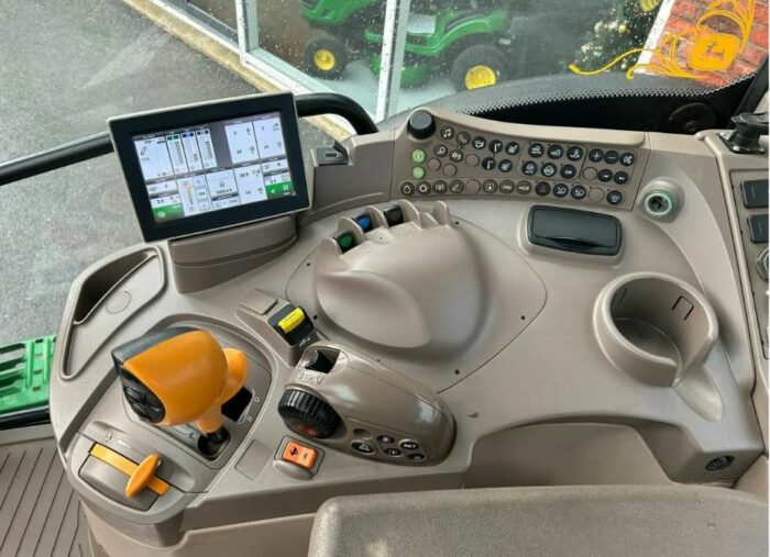 2018 John Deere 6175R - Image 8