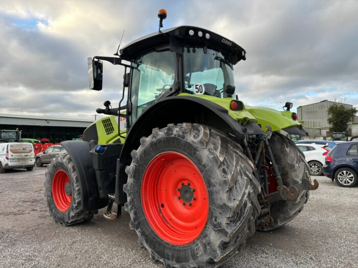 2018 Claas Axion 810 - Image 3