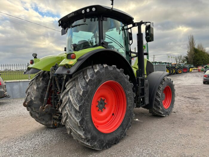 2018 Claas Axion 810 - Image 4