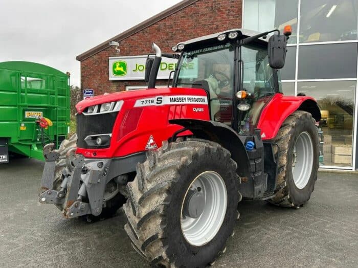 2018 Massey Ferguson 7718s