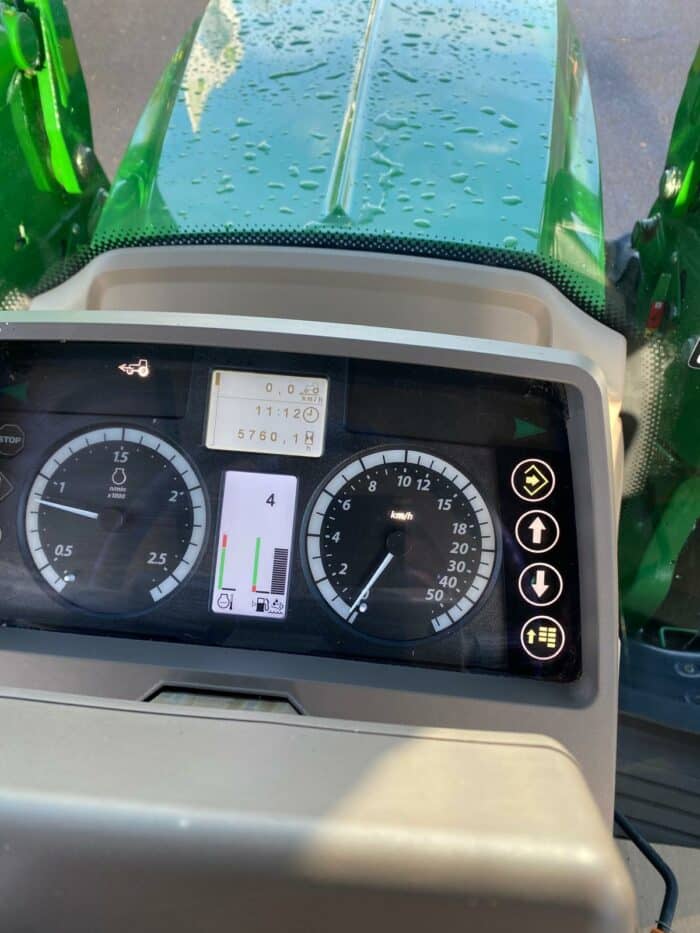 2019 John Deere 6120M - Image 3