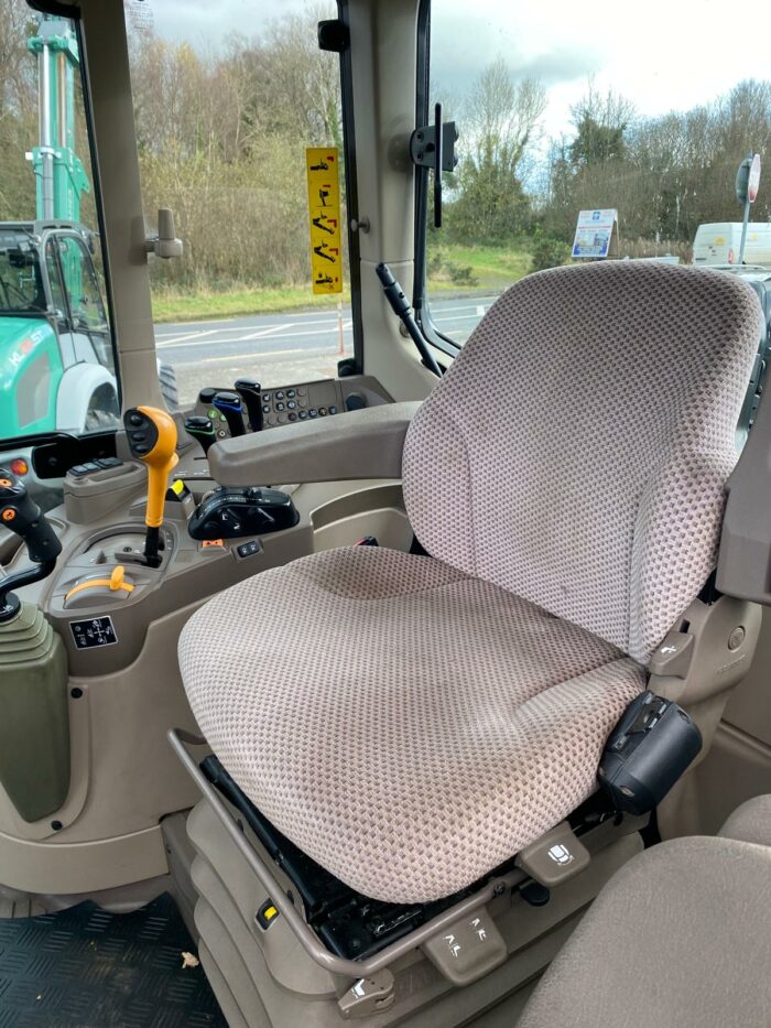 2020 John Deere 6120M - Image 3