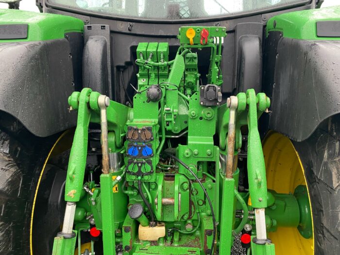 2021 John Deere 6145R - Image 4