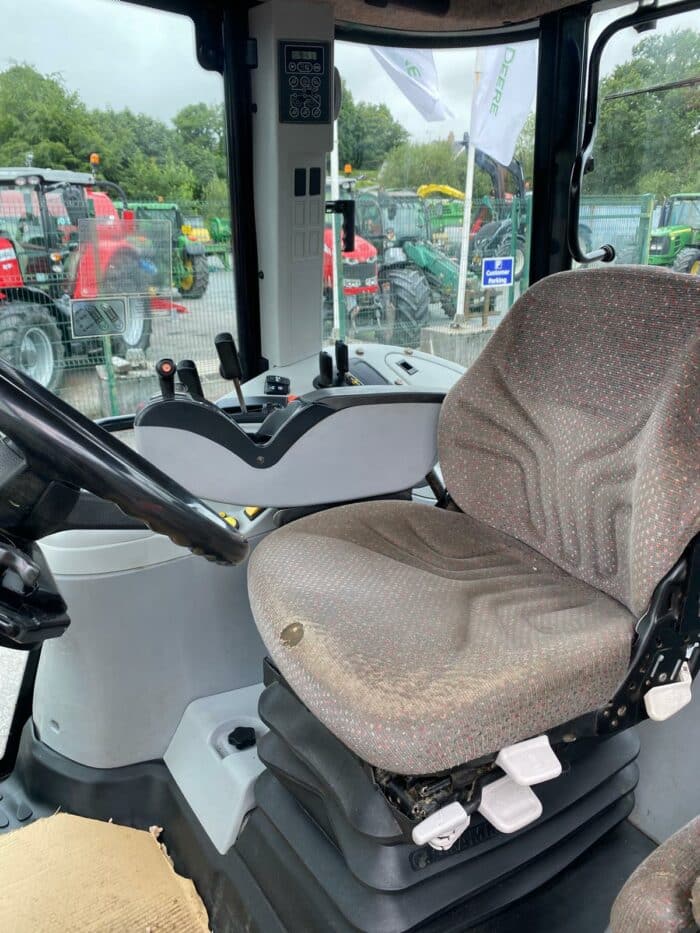 2008 Massey Ferguson 6480 - Image 5
