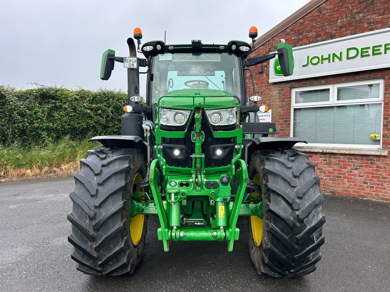 2023 John Deere 6R185 - Image 2